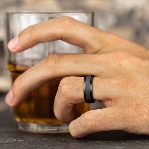 Significance of Ring Placement: Guide to Which Finger Men Wear Rings ...