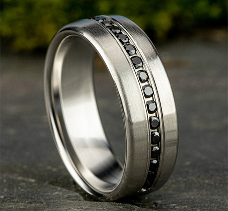 The Edison 950-Platinum Black Diamond Brushed Finish Men's Weddi