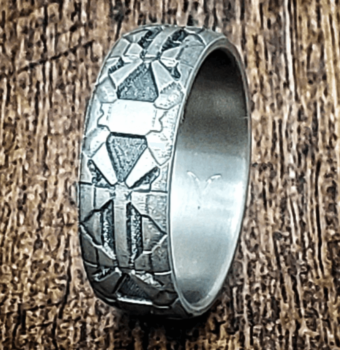 Destroyer Titanium So-fi Men's Ring - 8mm